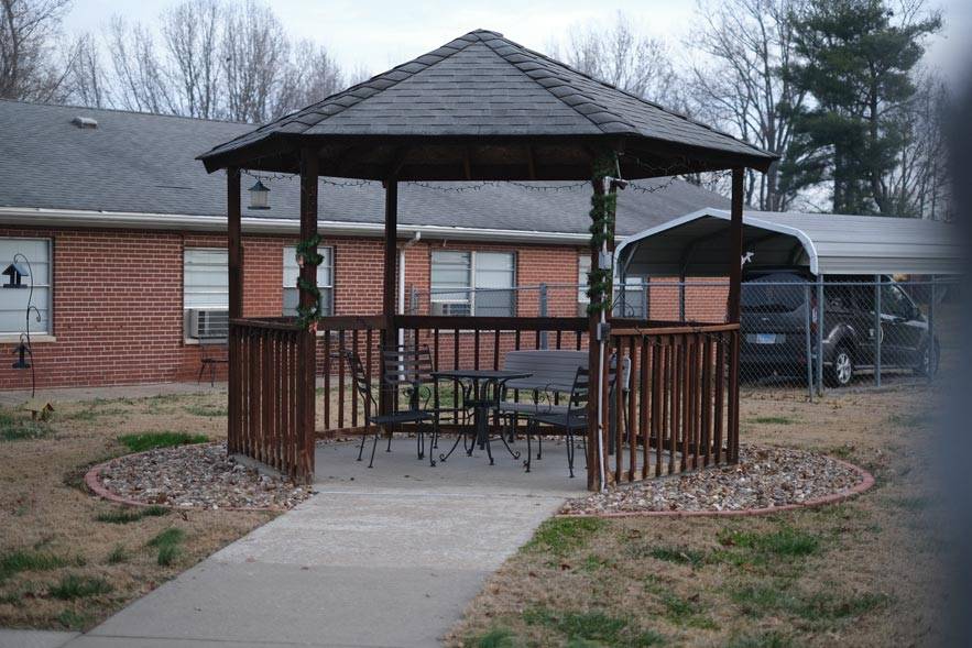 An exterior shot of the WLC Hillview facility, from the Hillview Gallery.